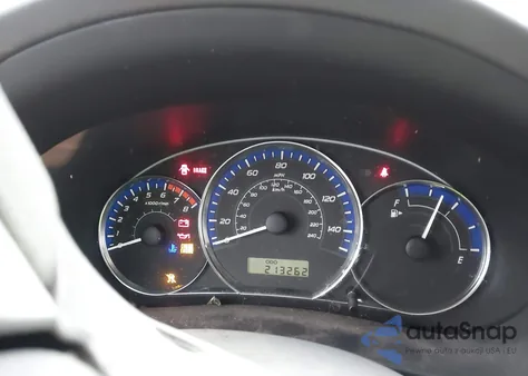 2010 Subaru Forester 2.5X Premium z USA, uszkodzony, nr VIN JF2SH6CC4AG705128